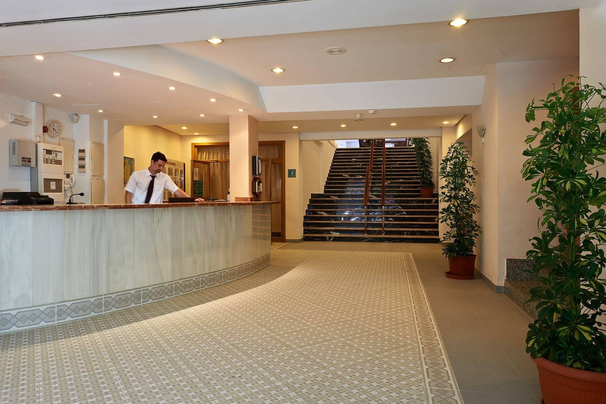 Bluesea Mediodia Hotel El Arenal  Exterior photo
